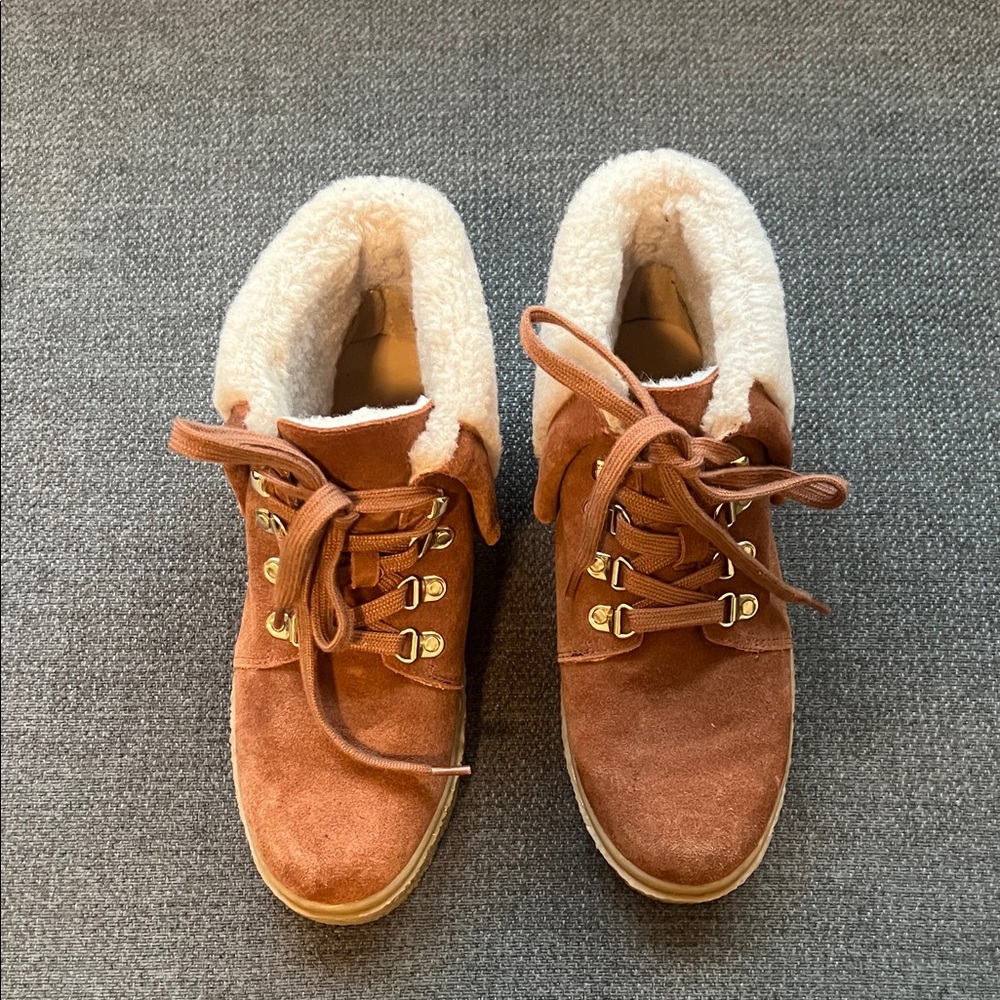 Talbots Tan Winter Boots with Cream Lining